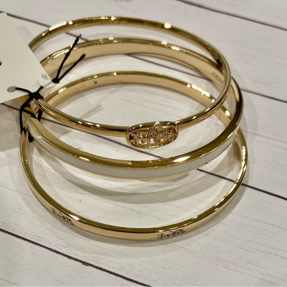 NWT! Coach set of 3 bangle bracelets. Gorgeous set in gold, white + Gift wrap - Picture 8 of 16